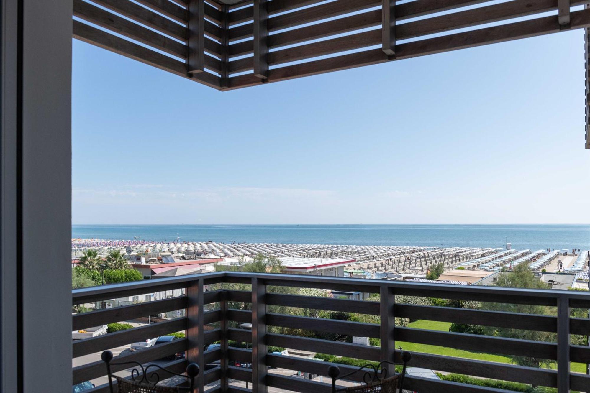 Hotel Kiss Cervia Exterior foto