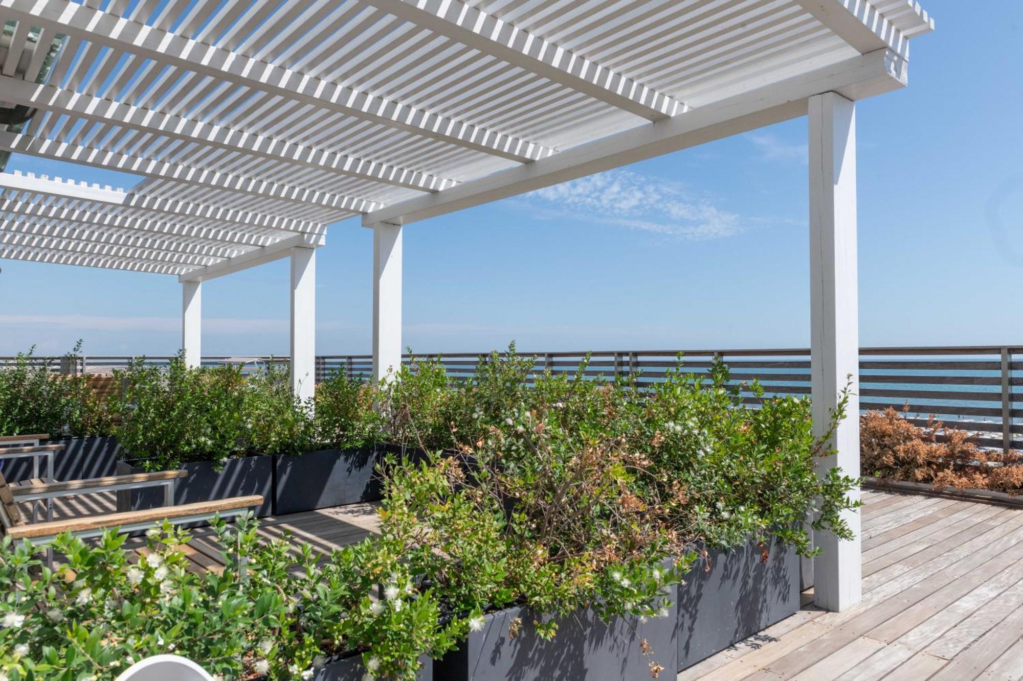 Hotel Kiss Cervia Exterior foto