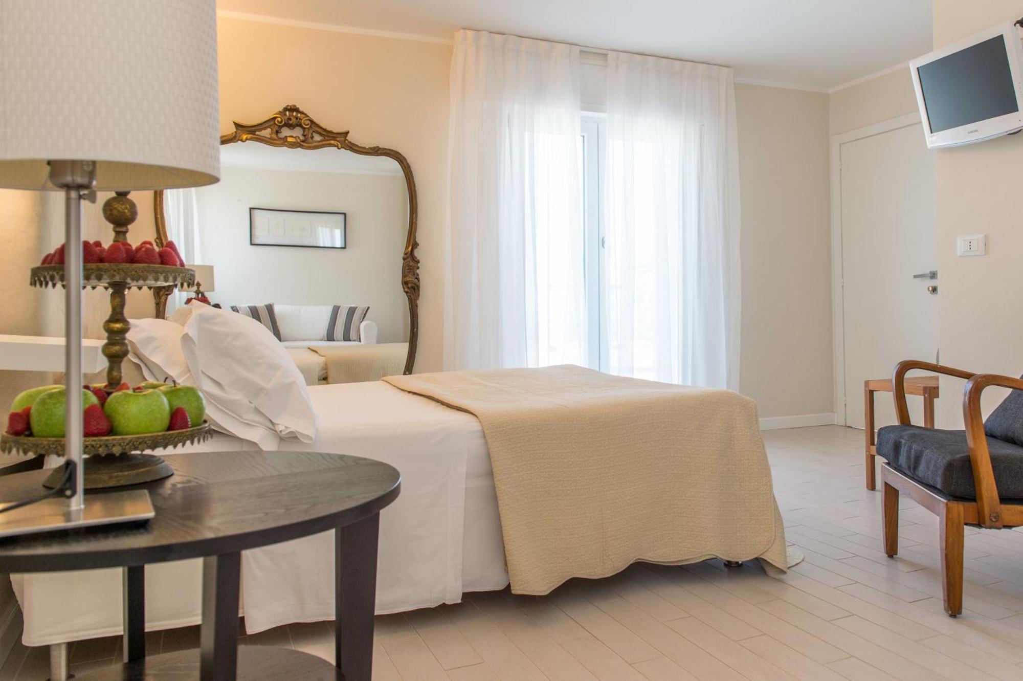 Hotel Kiss Cervia Zimmer foto